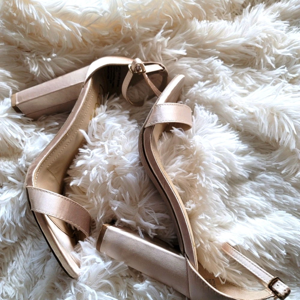 Lulu's Taylor Gold Satin ankle strap Block Heels